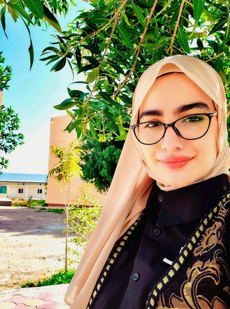 نبذة عن الكاتبة المبدعة دانية محمد الراوي